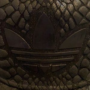 Adidas original puff SnapBack